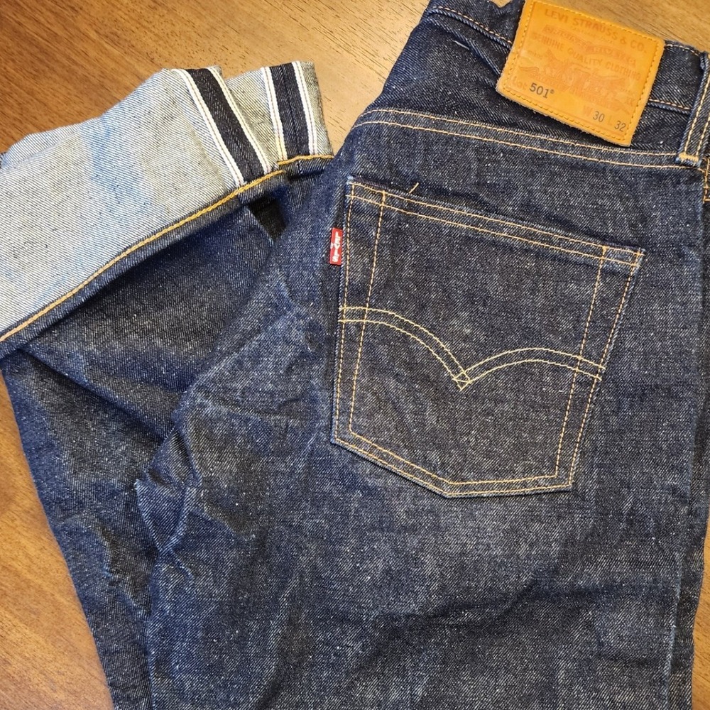 🔥Levi's Premium 501 Original Selvedge Jeans (Cotton-Hemp Blend) – Mint 
Y2K